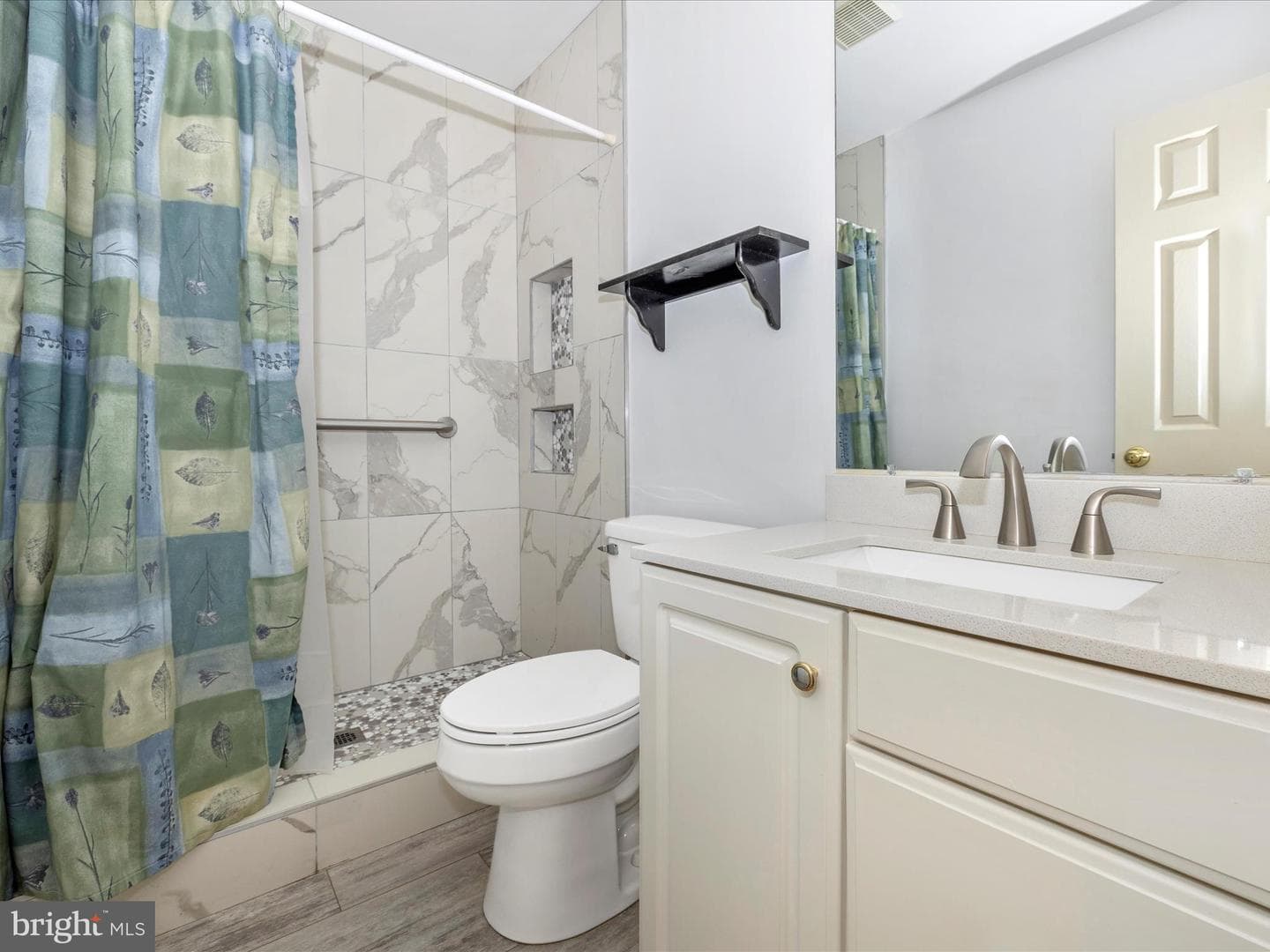 5261 Bamburg Court photo 37