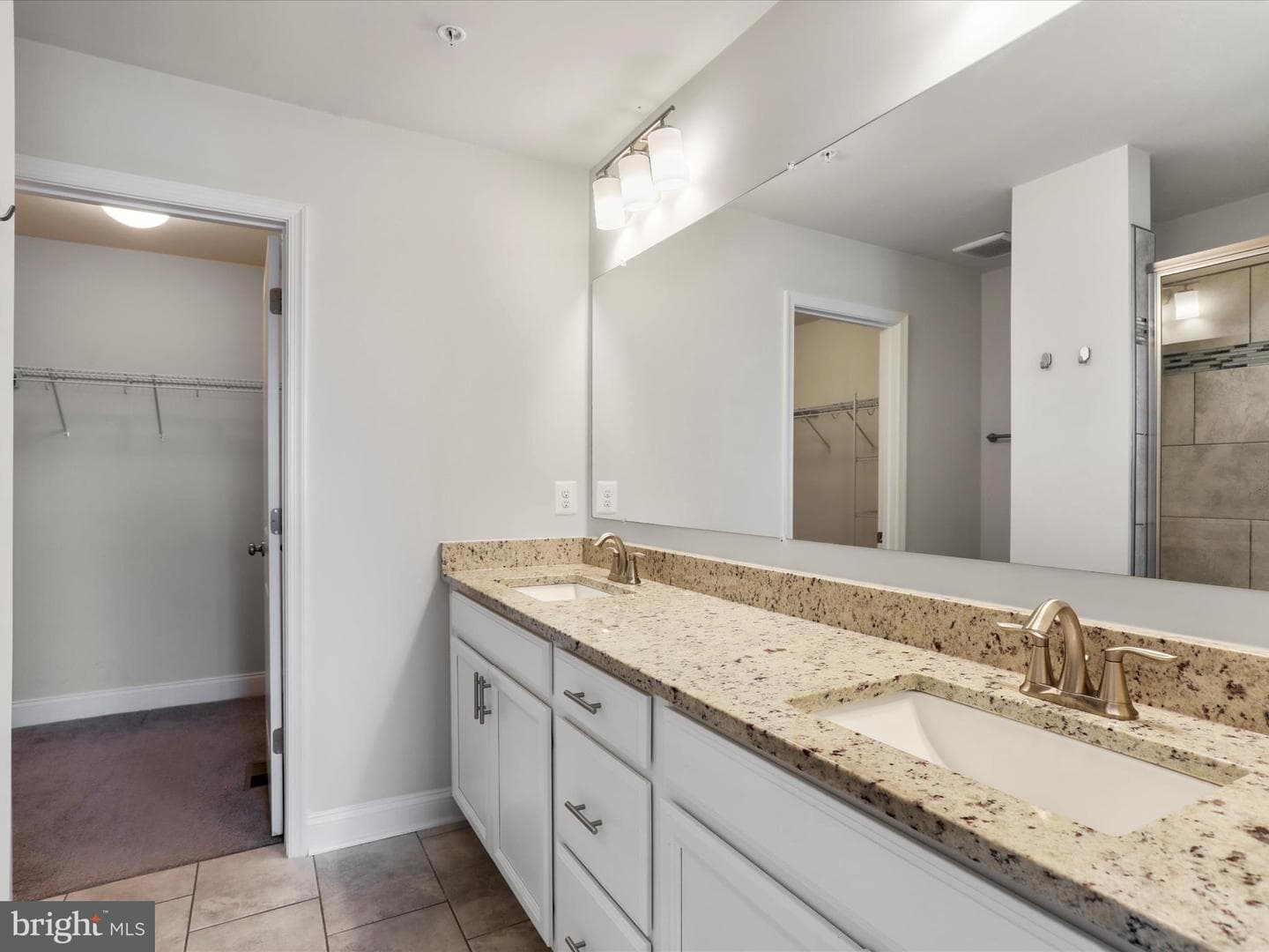 7177 Macon Street photo 21