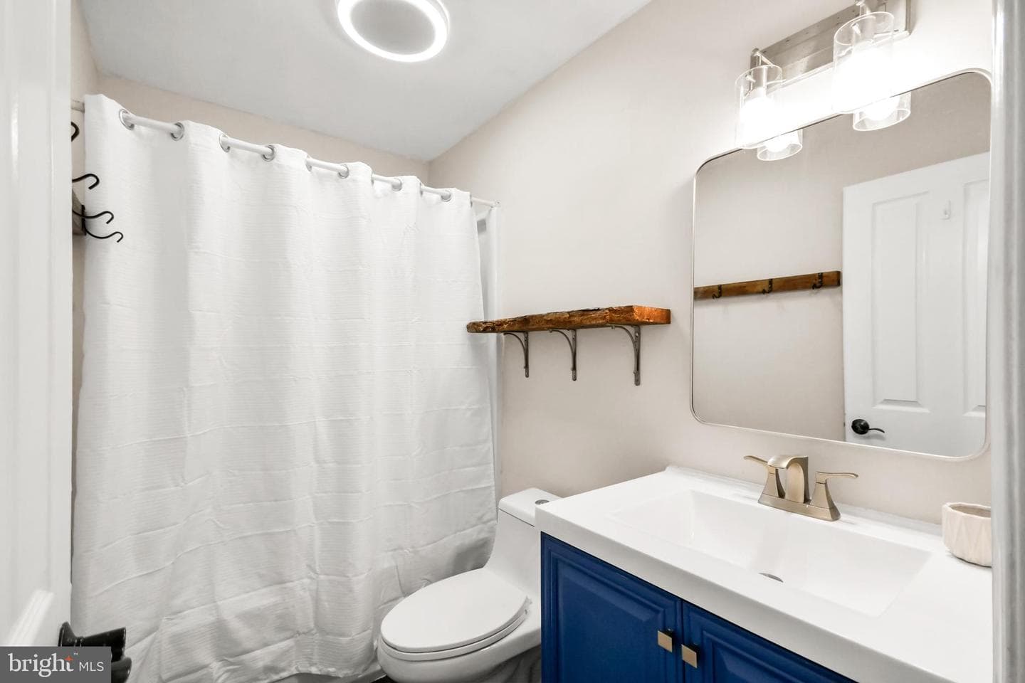 4497 Tulip Tree Lane photo 23