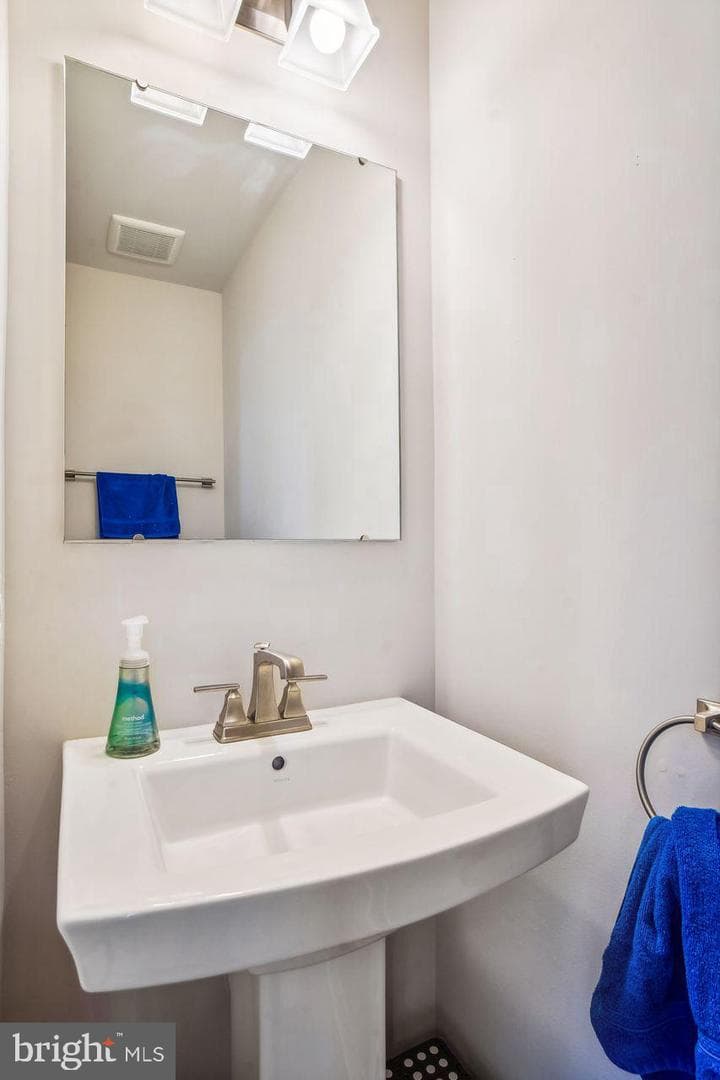 4719 Vona Lane photo 21