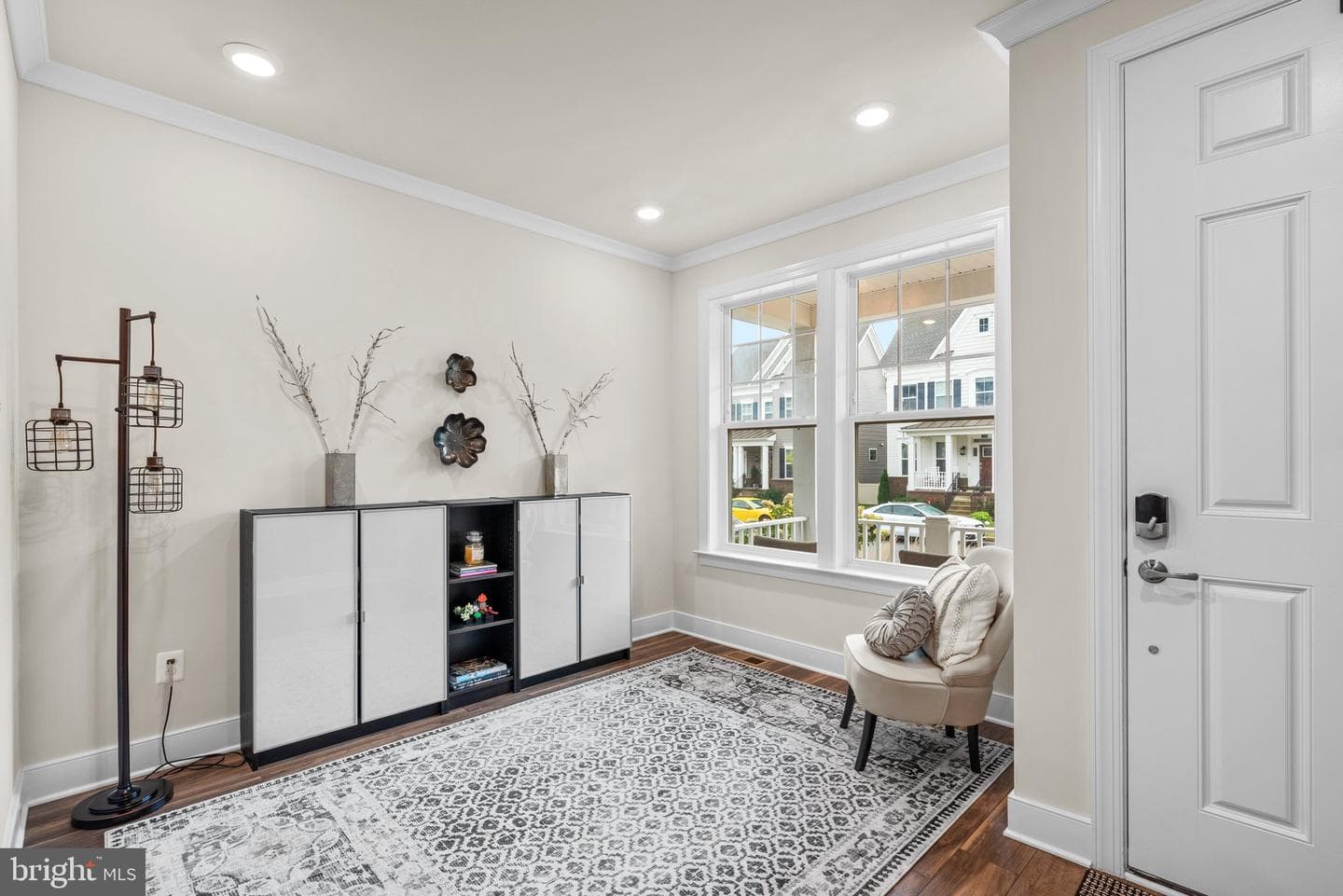 5209 Continental Drive photo 4