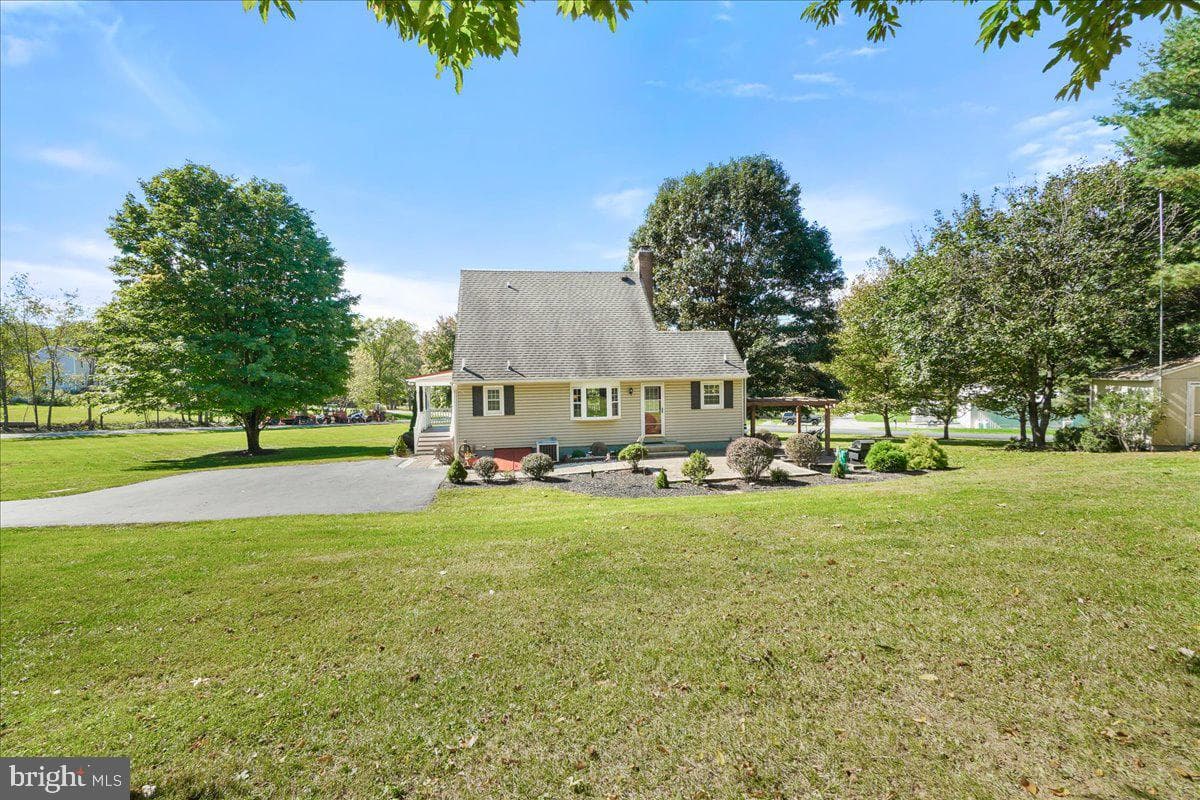 13202 Nittany Court photo 32