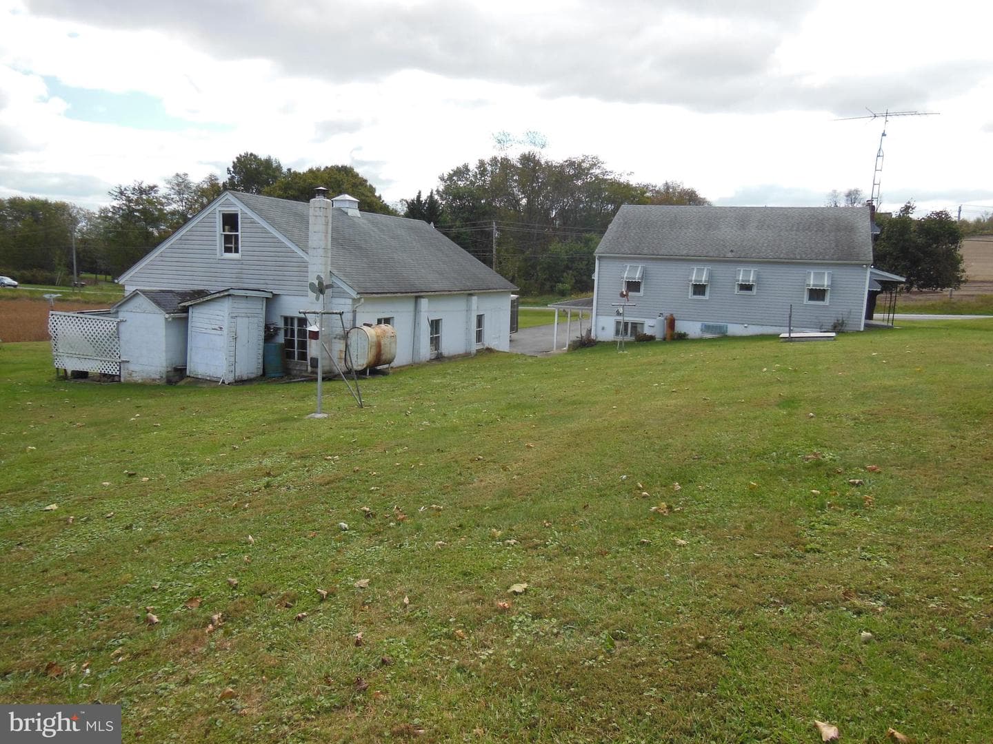 12902 Liberty Road photo 16