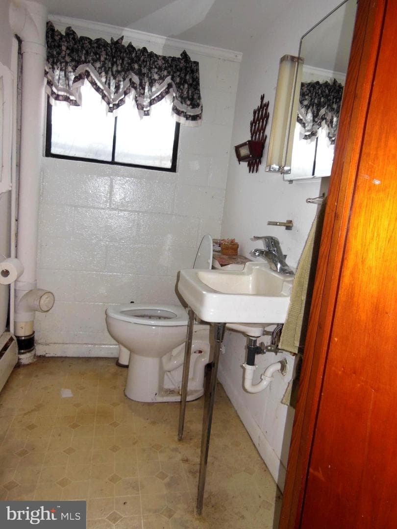 12902 Liberty Road photo 49