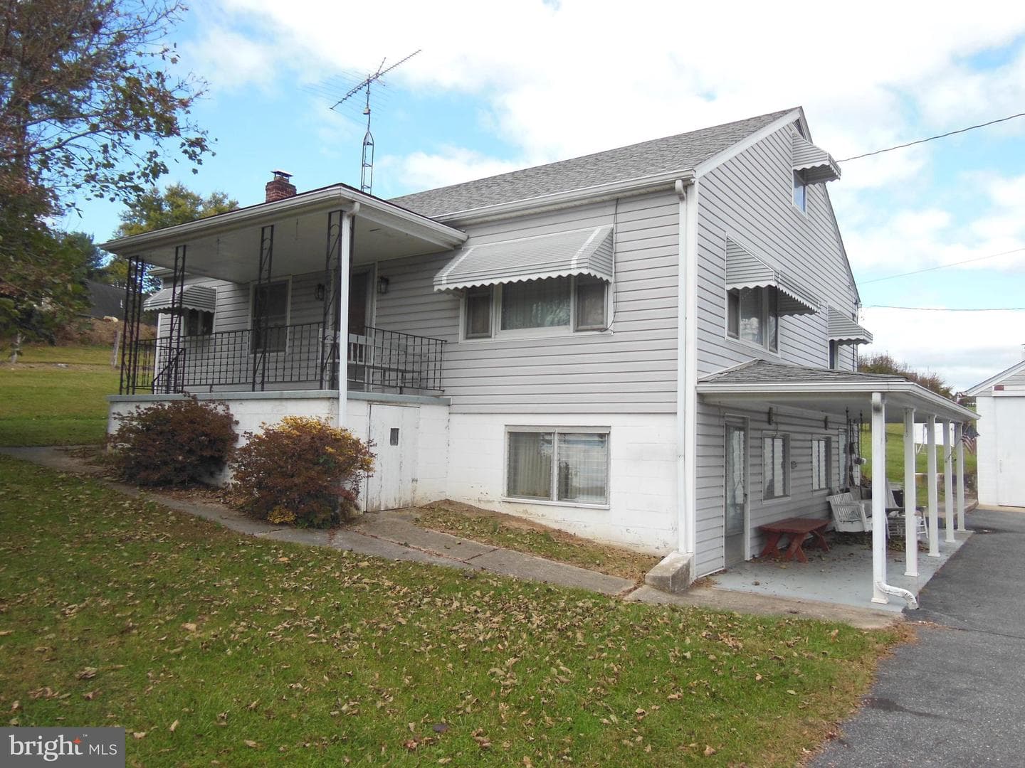 12902 Liberty Road photo 5