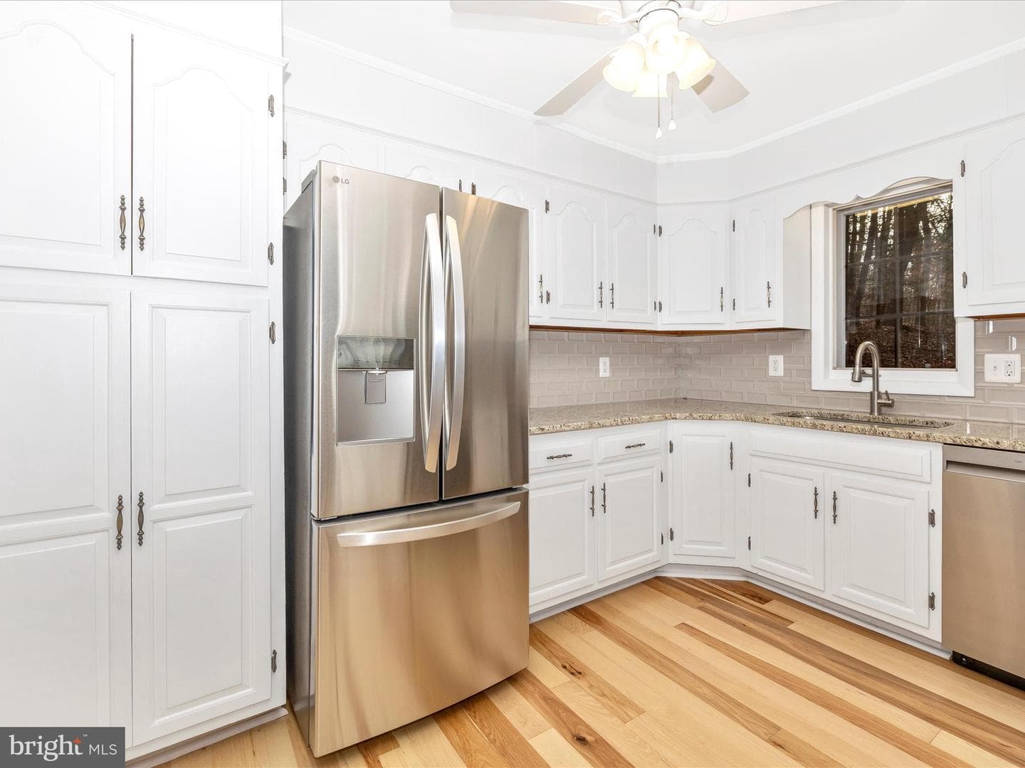 7407 Woodville photo 13