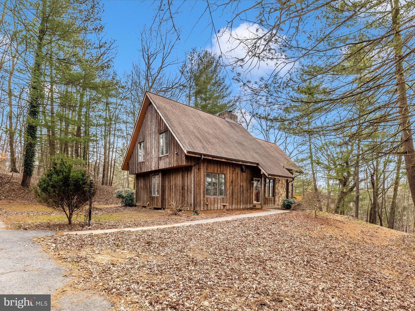 7407 Woodville photo 42