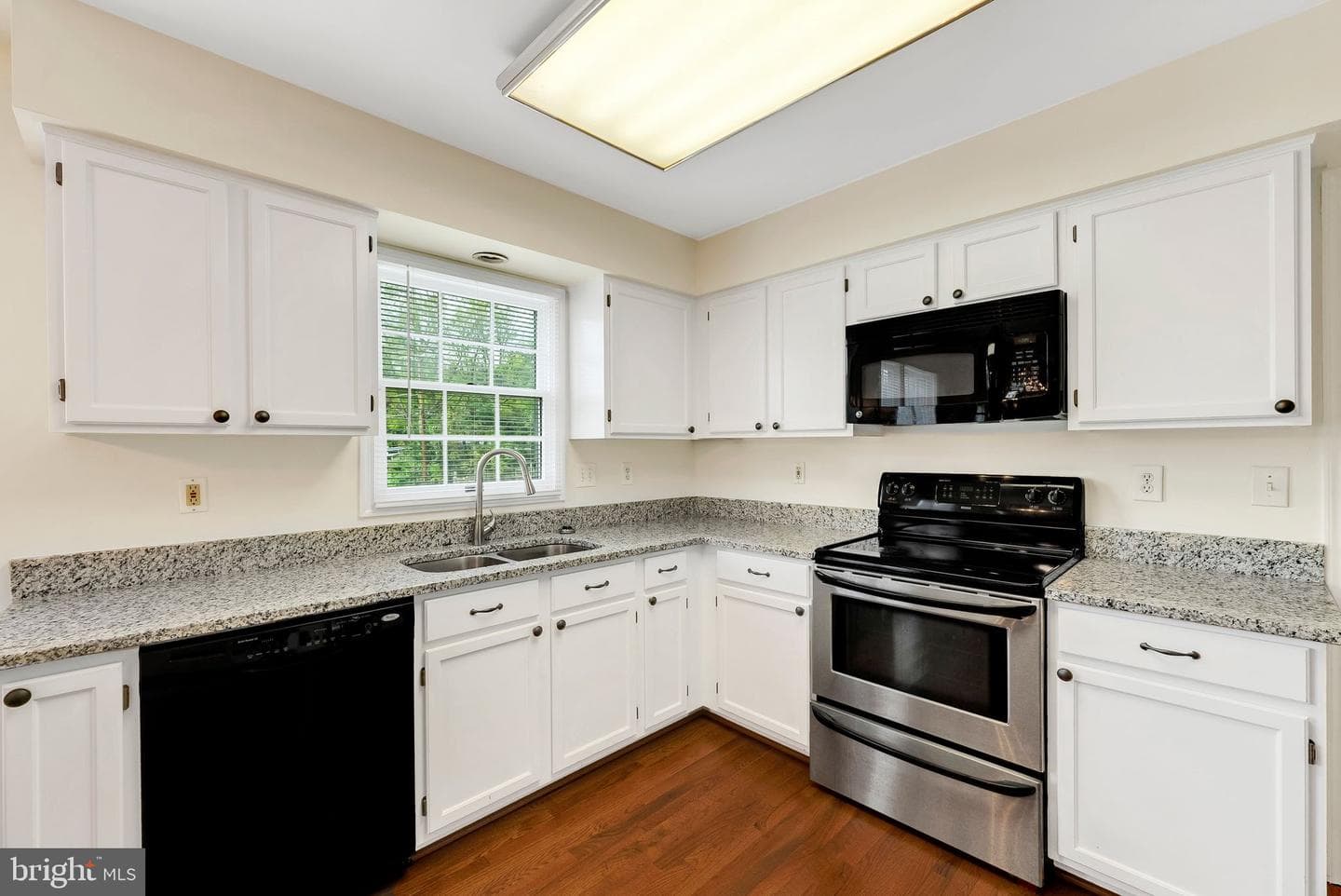 1414 Bluewing Court photo 29