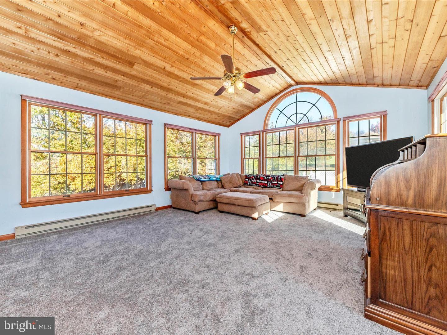 9242 Oak Tree Circle photo 18