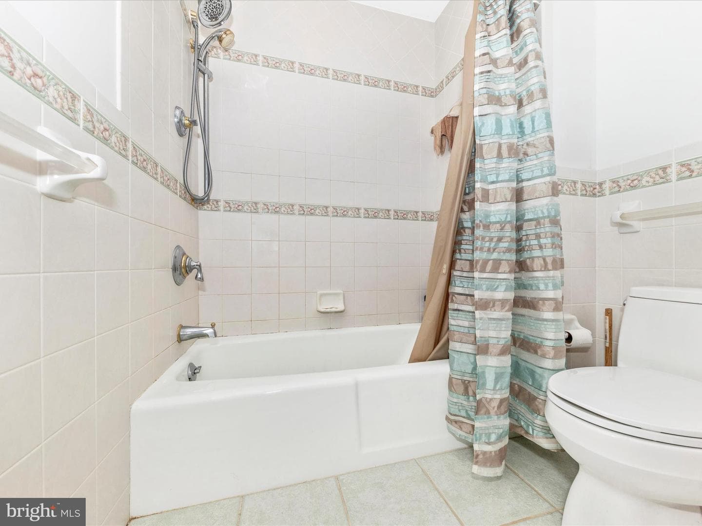 9242 Oak Tree Circle photo 27