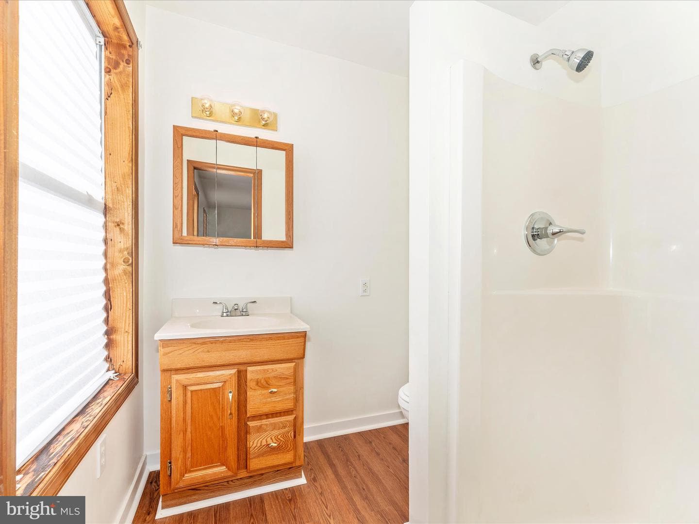 20 Zanella Drive photo 28