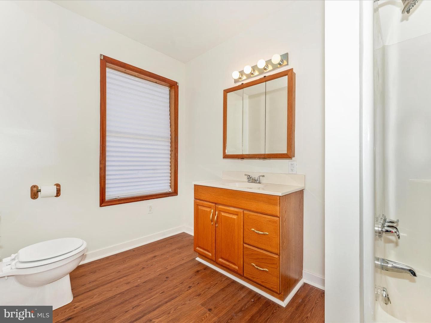 20 Zanella Drive photo 37