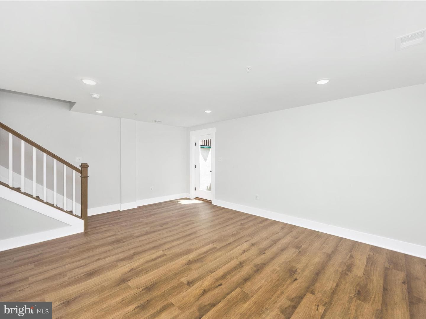 252 S Carroll Street photo 23