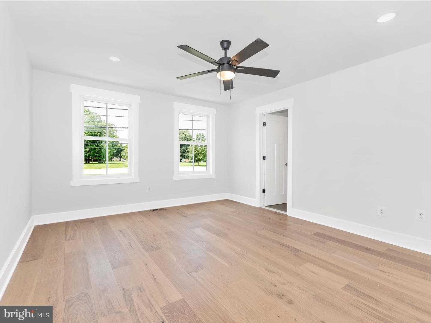 252 S Carroll Street photo 43