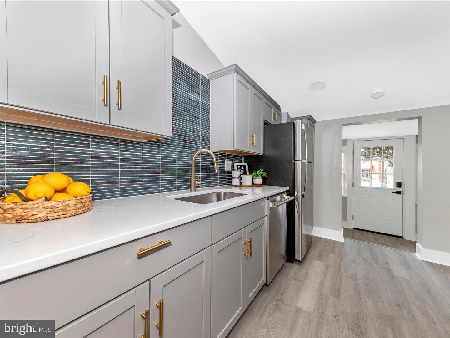 115 Water Street photo 6