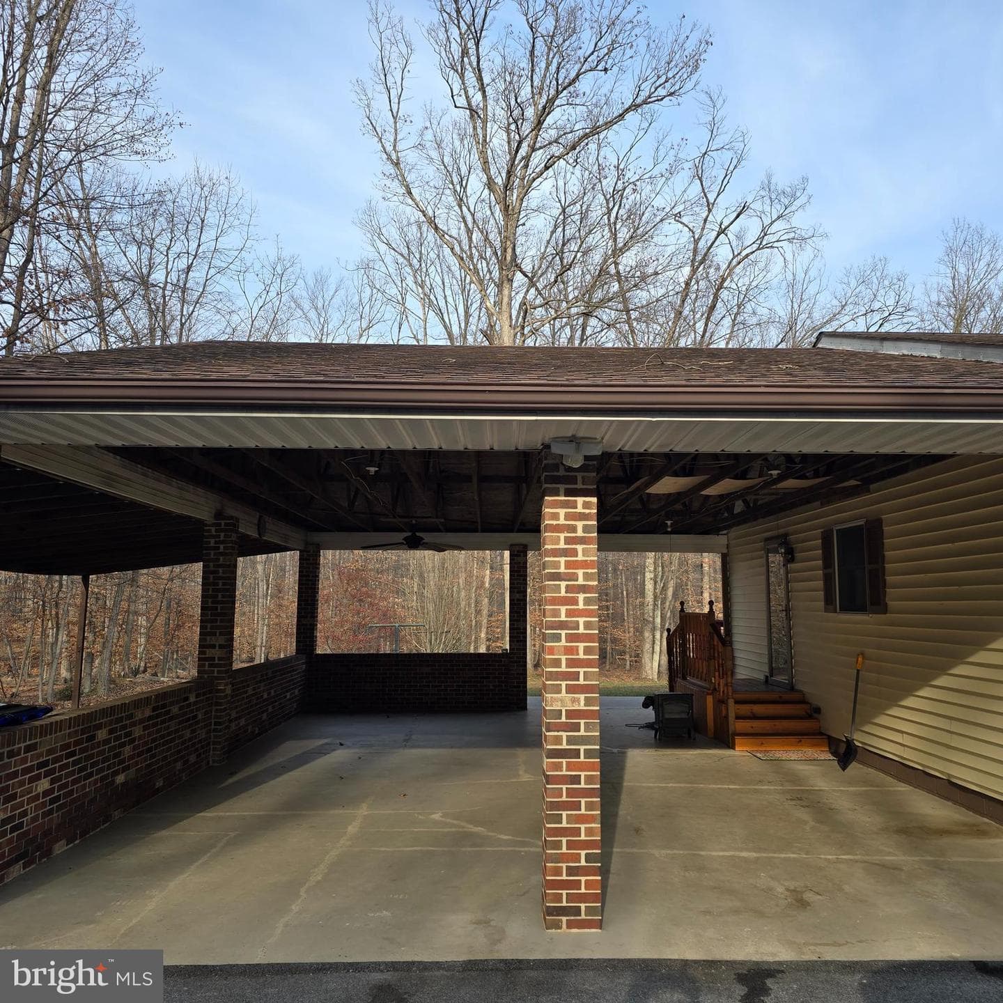 7006 Wood Court photo 4