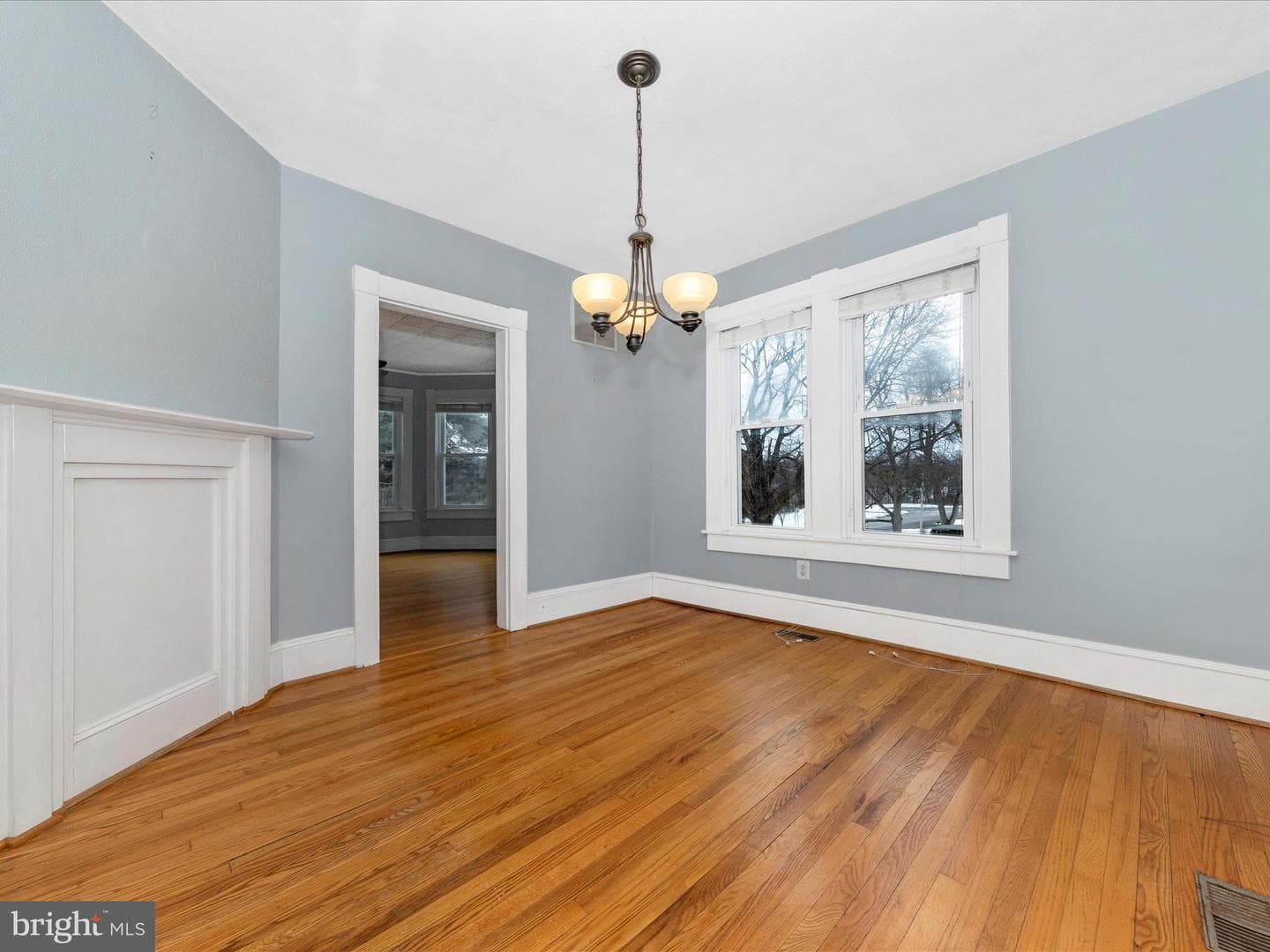 1802 S Main photo 6