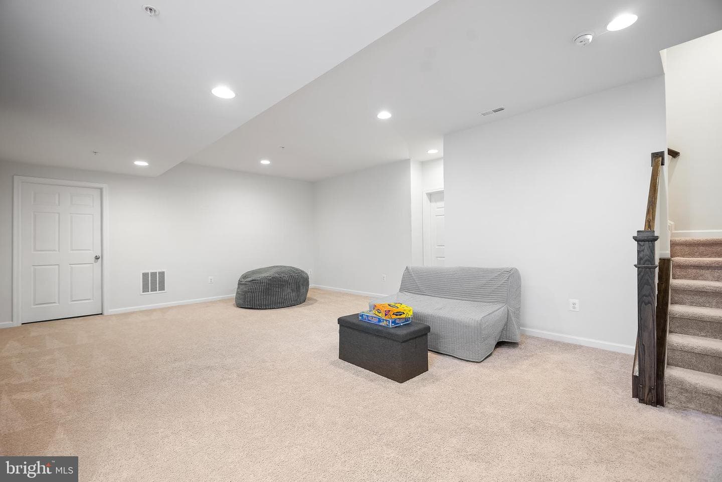 1702 Damsire Mews photo 69