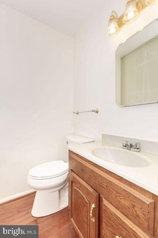 583 Hillcrest Drive photo 7