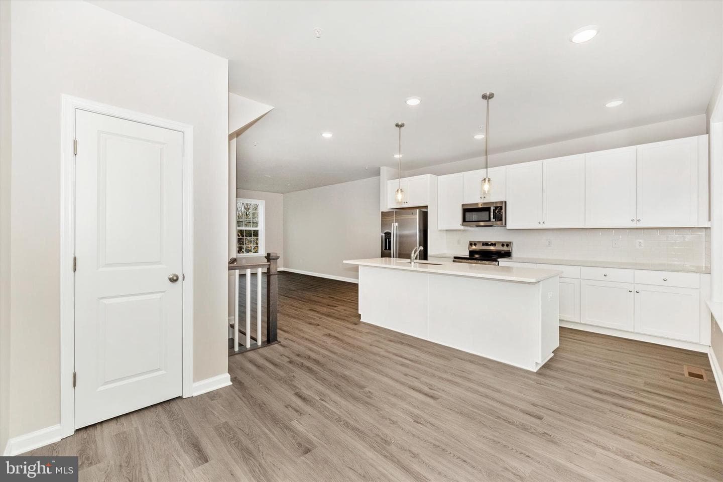 127 Second Street N photo 12