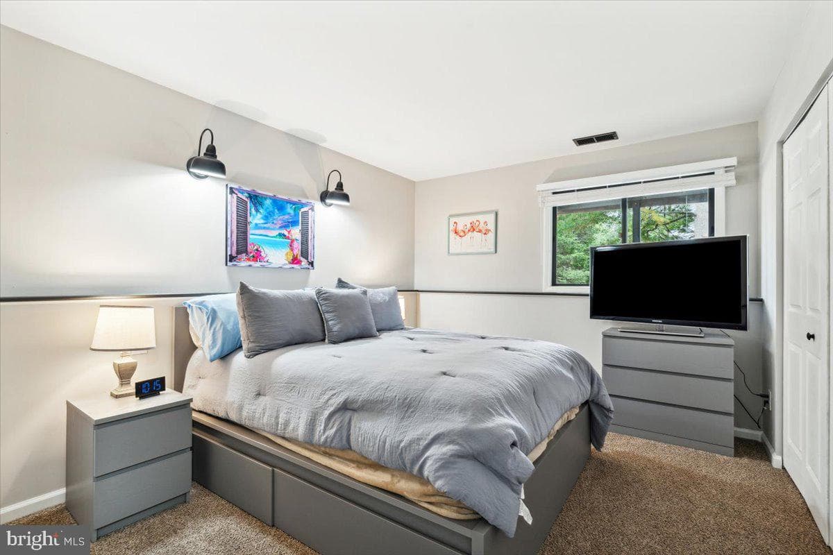 7102 Saddle Road photo 27