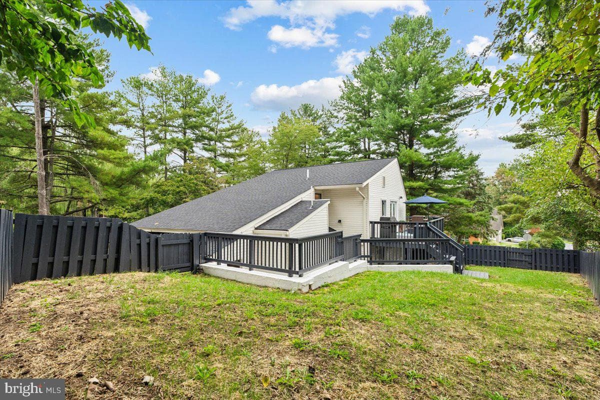 7102 Saddle Road photo 43