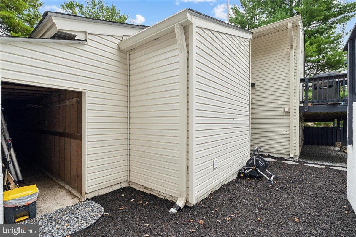 7102 Saddle Road photo 45