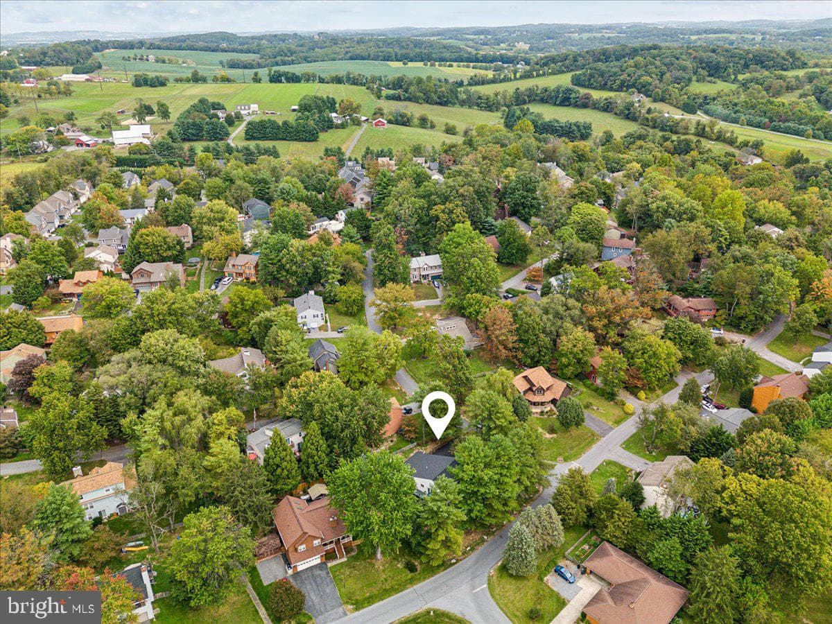7102 Saddle Road photo 53
