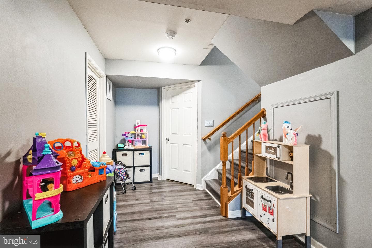 9438 Berkley Lane photo 20