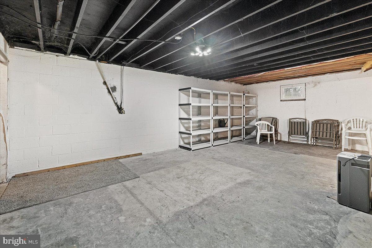 12797 Roughton photo 24