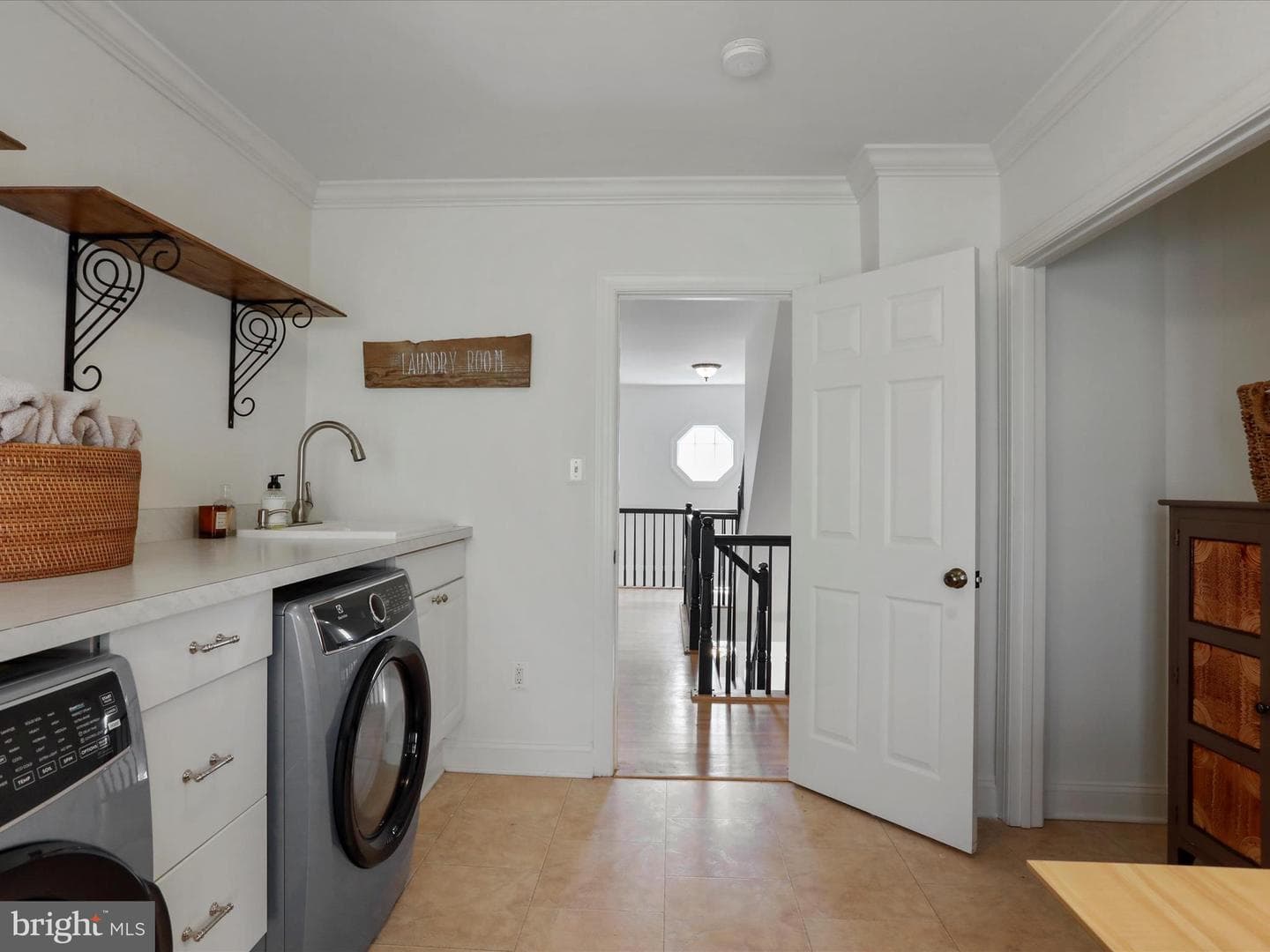 9641 Woodland Road photo 33