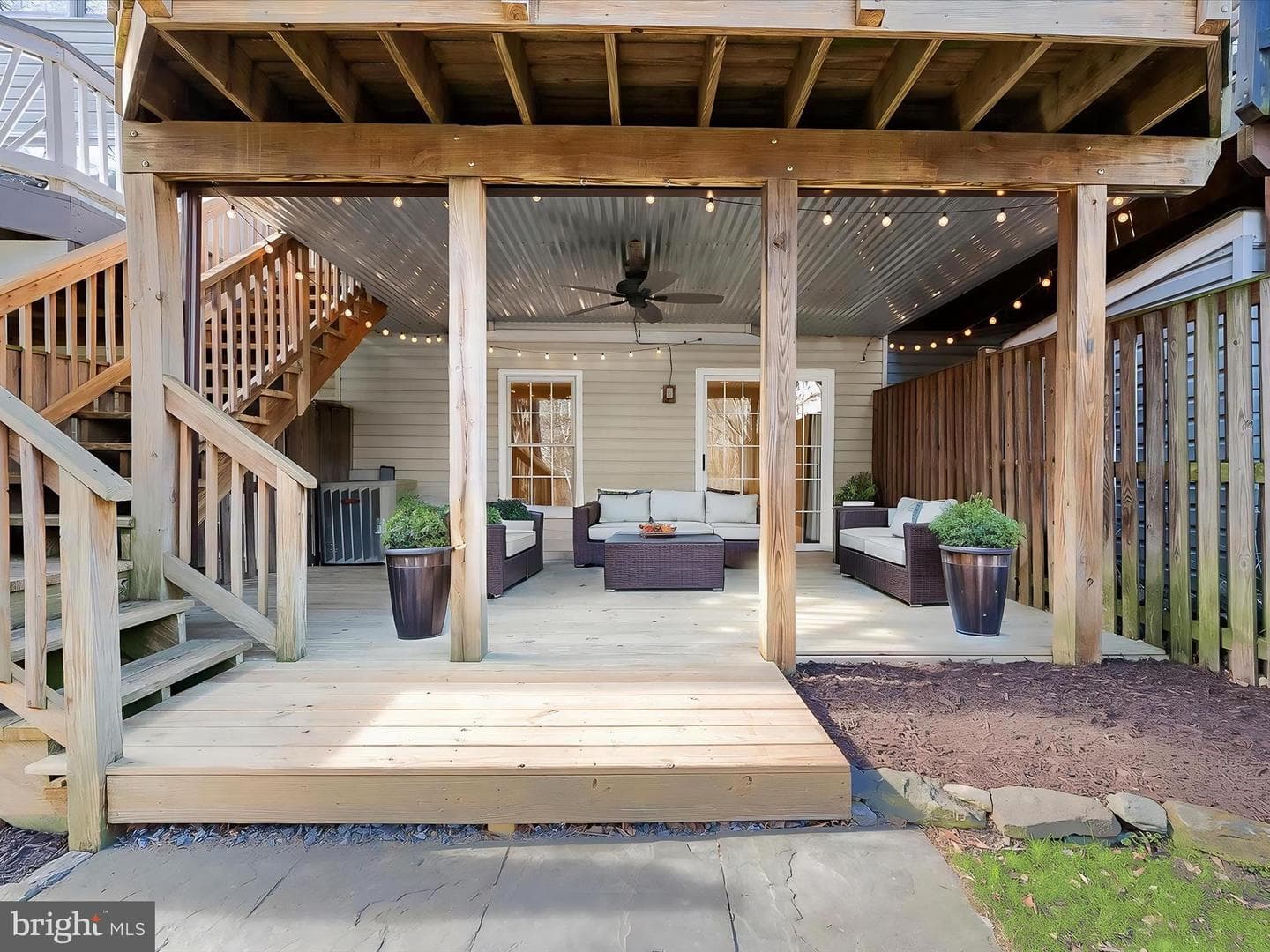 6519 N Shore Square photo 53