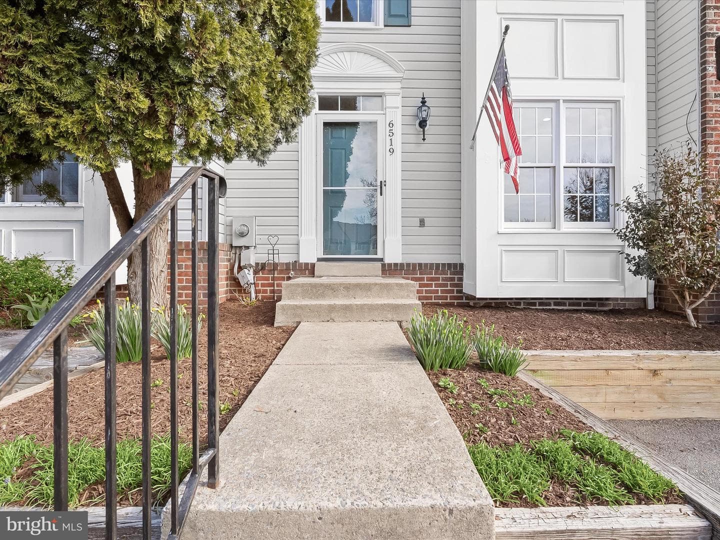 6519 N Shore Square photo 57