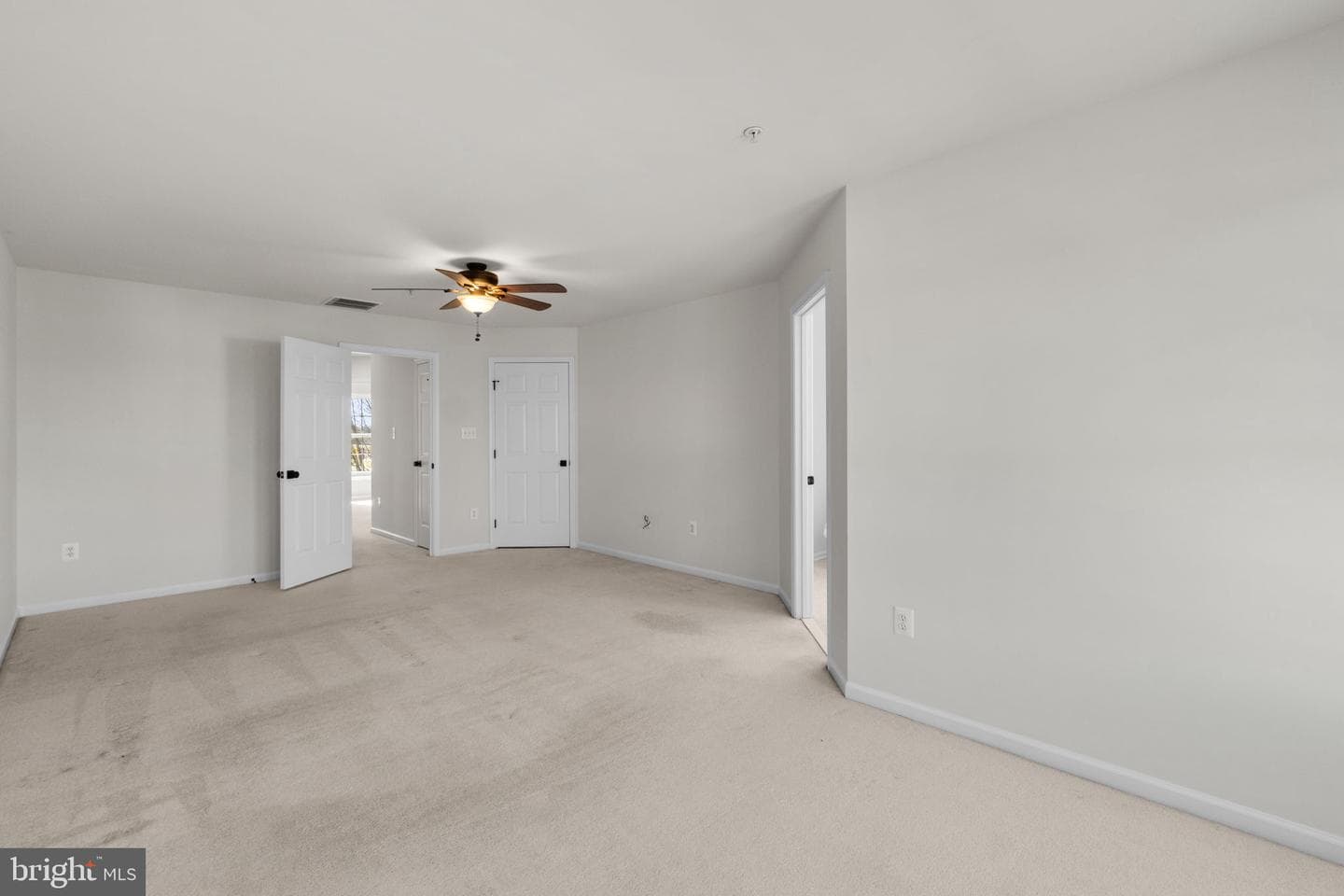 10800 Dewey Way E photo 24