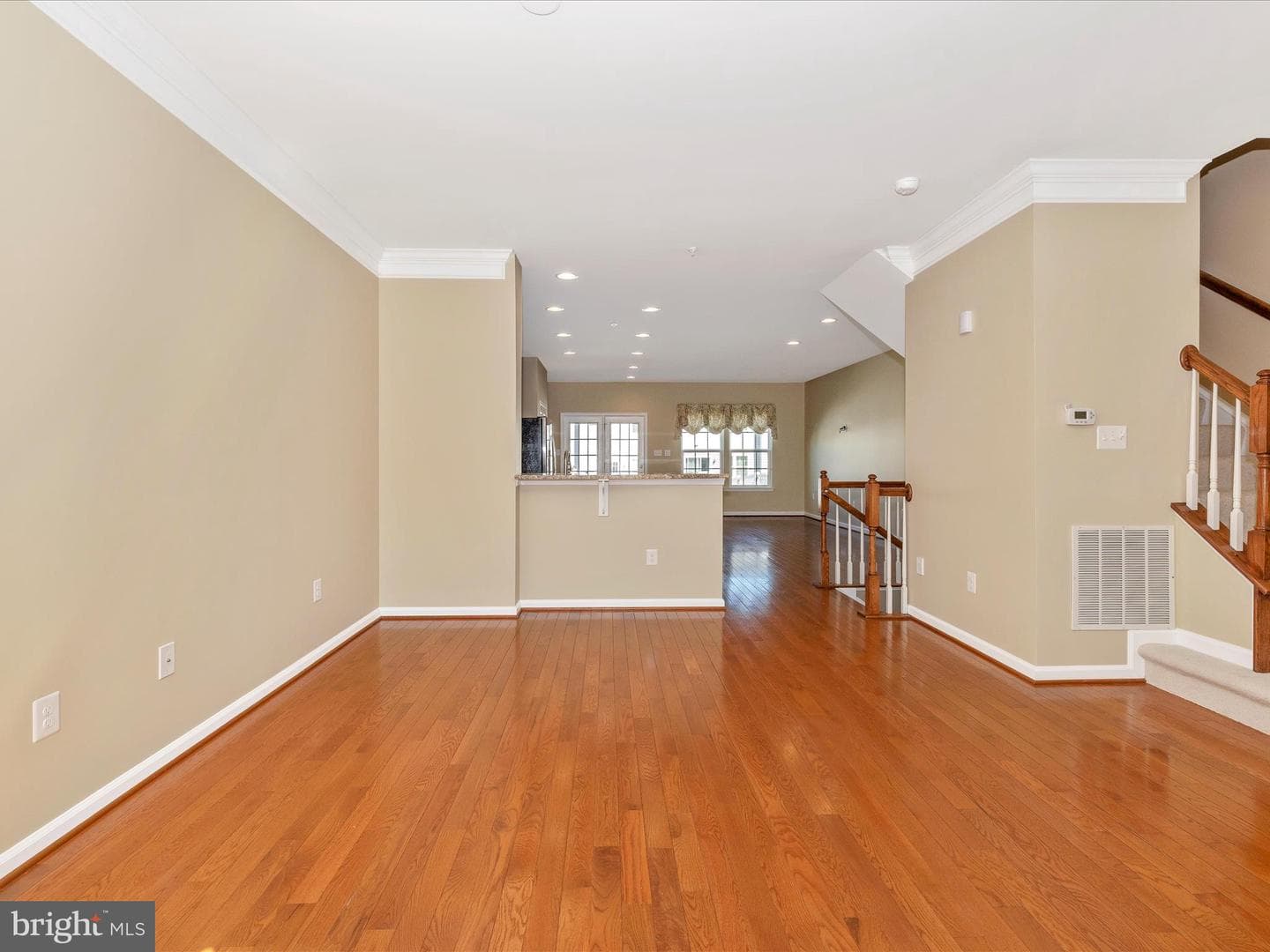 6337 Walcott Lane photo 9