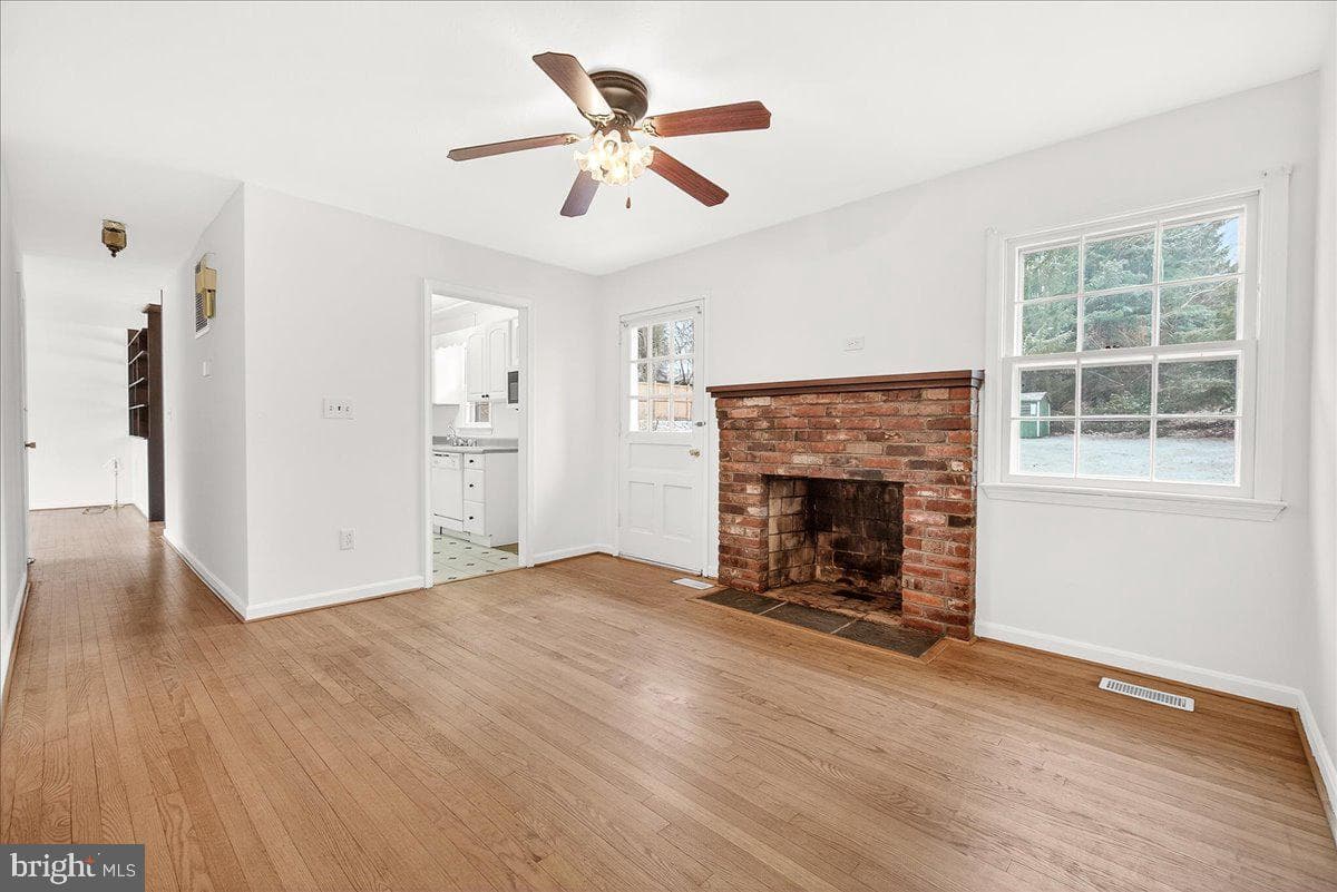 10009 York Drive photo 16