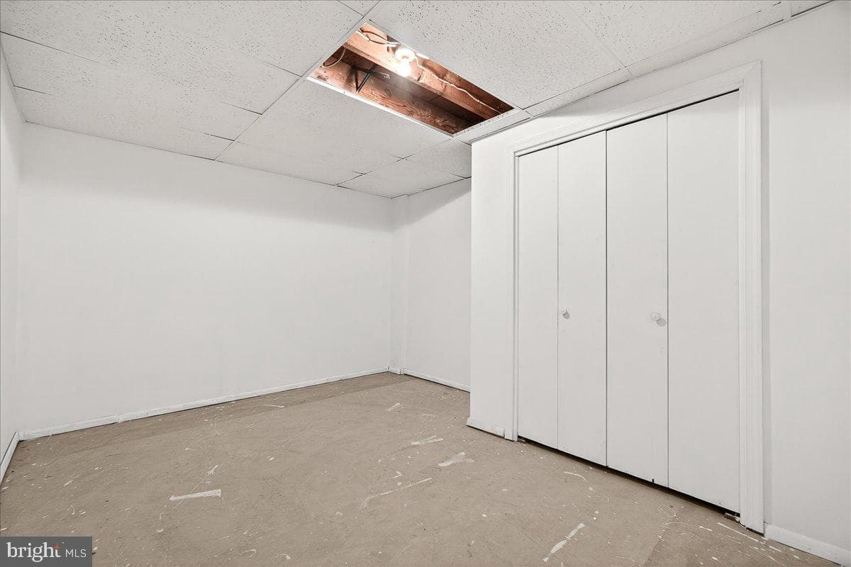 10009 York Drive photo 24