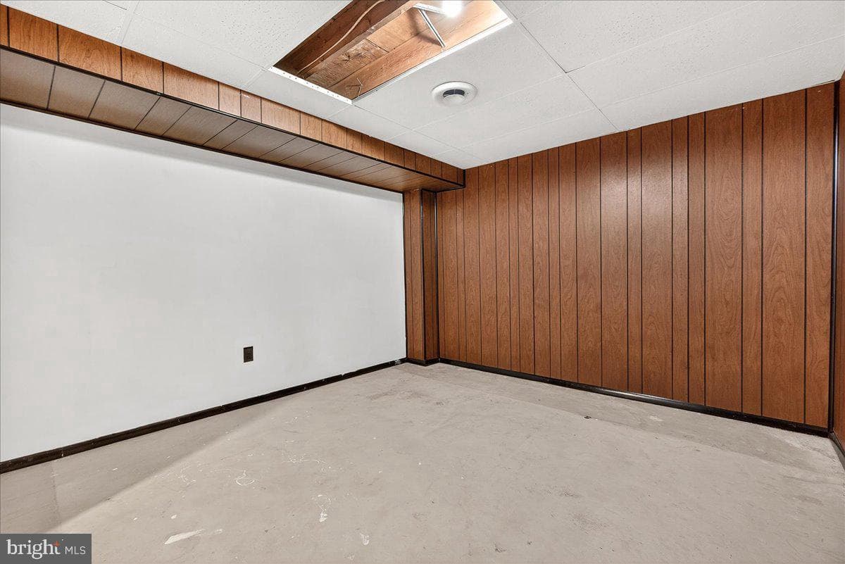 10009 York Drive photo 25