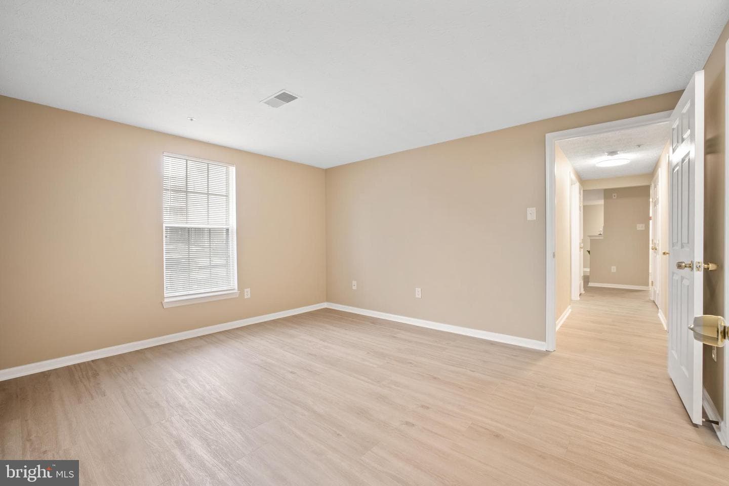 607 Himes Avenue #104 photo 18