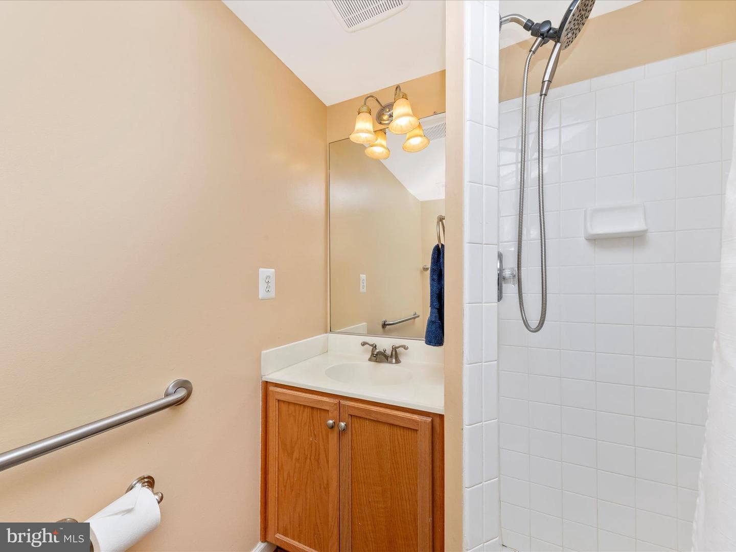 305 Willowglen photo 16