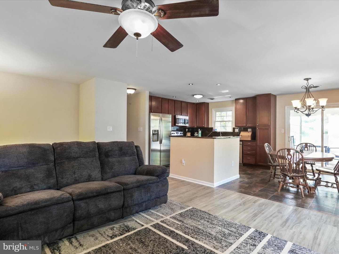 202 Glade Boulevard photo 7