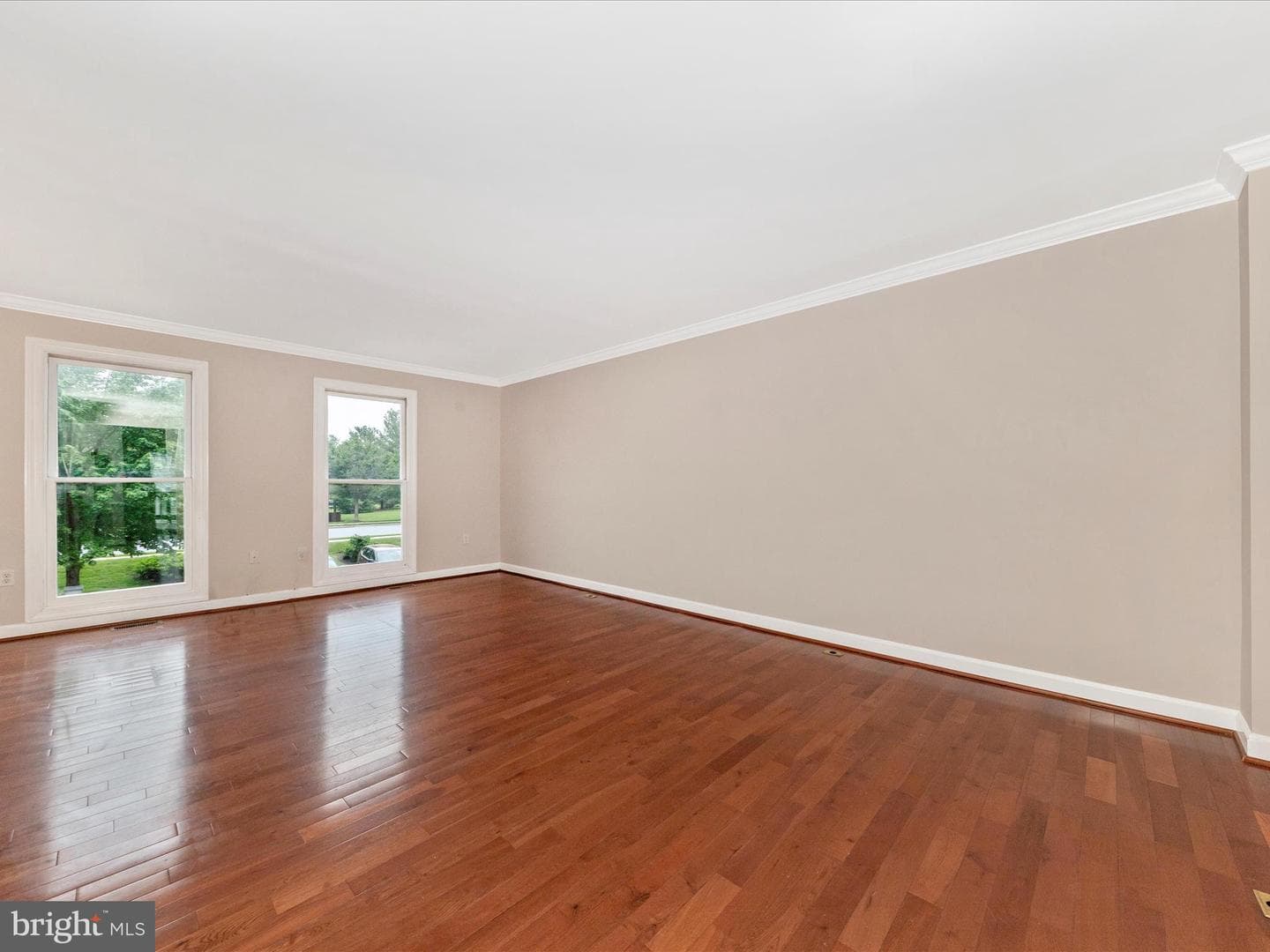 6093 Baldridge Court photo 4