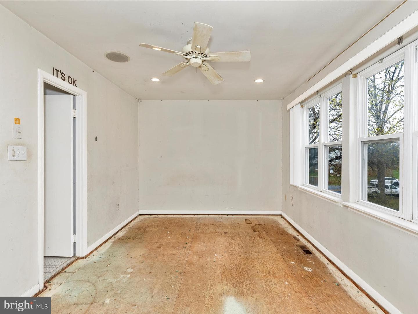 8804 Utopia Place photo 11