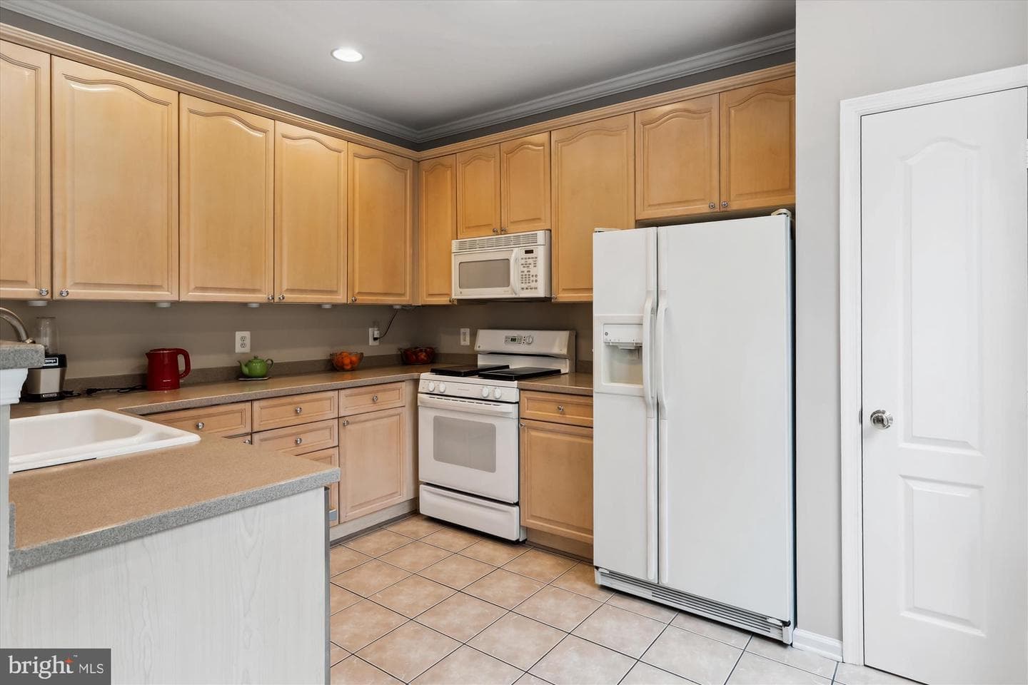 9731 Fleetwood Way photo 18