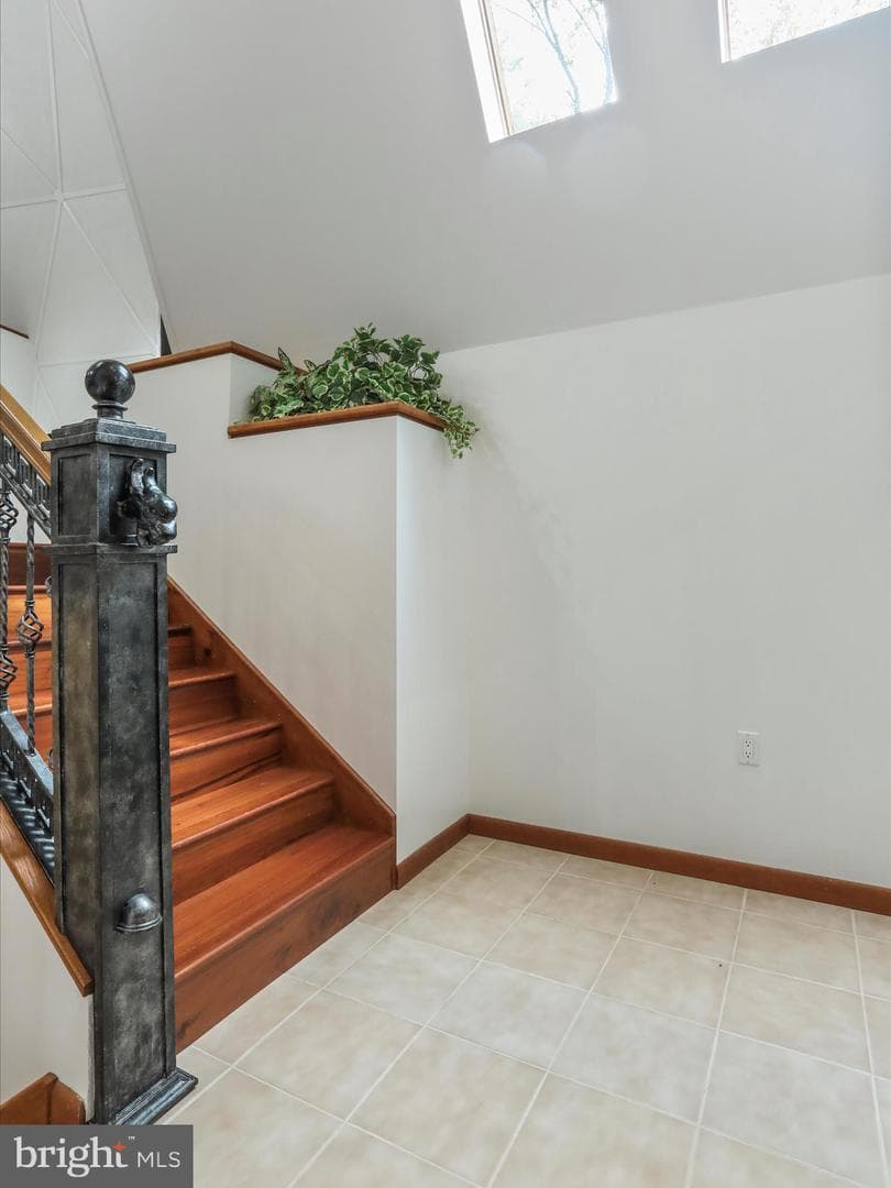 11035 Bennie Duncan Road photo 6