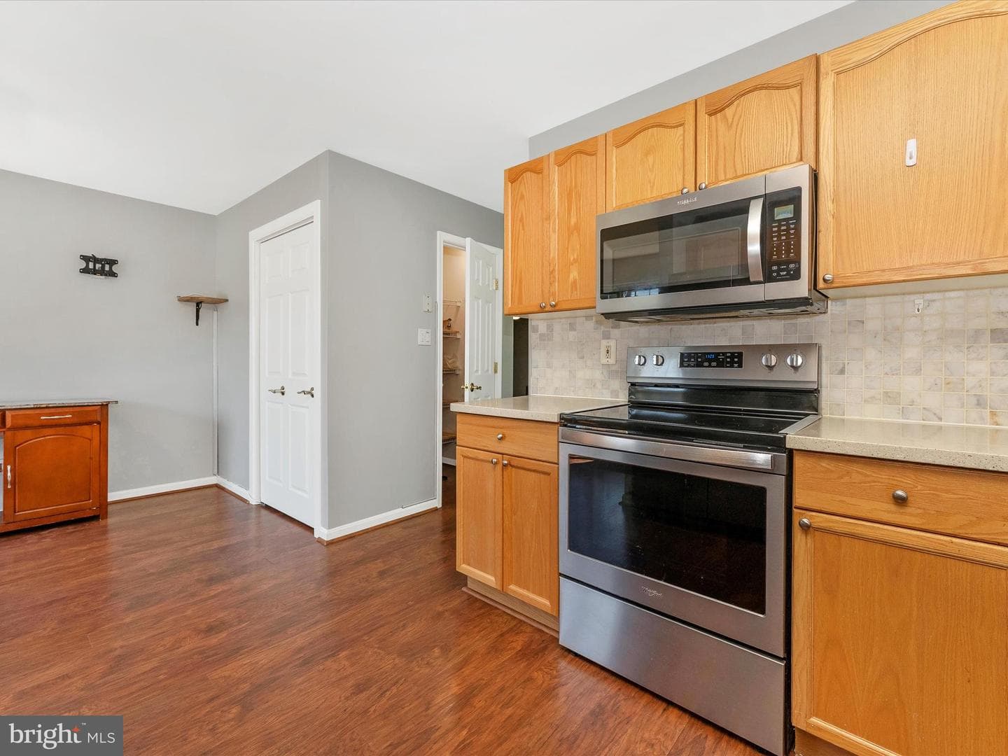 595 Cawley Drive #4 1c photo 17