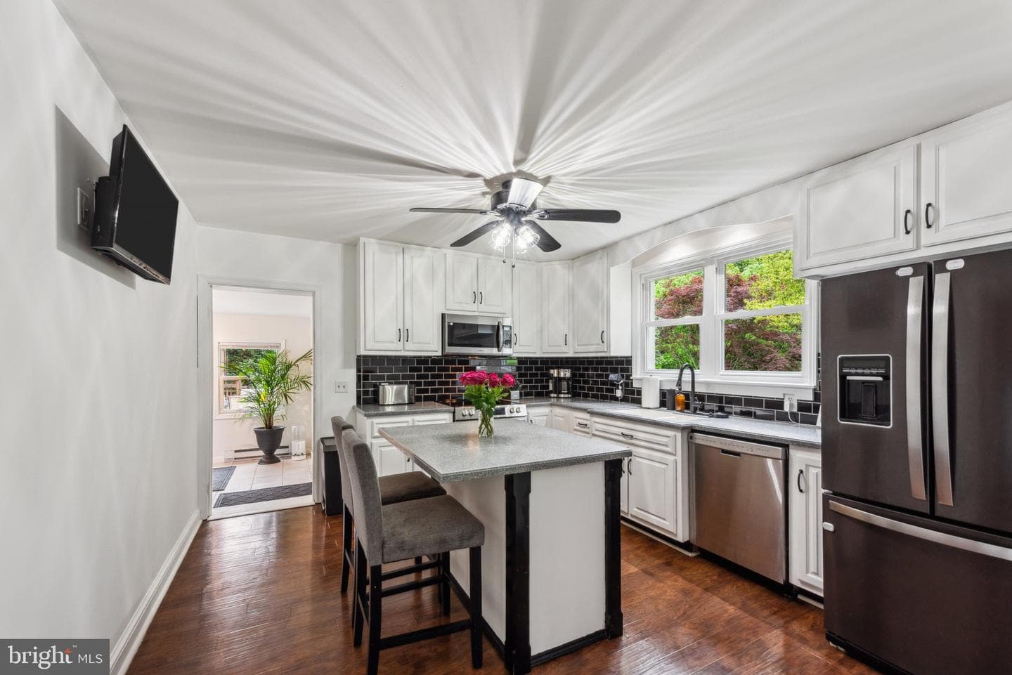 5939 Meadow Road photo 10
