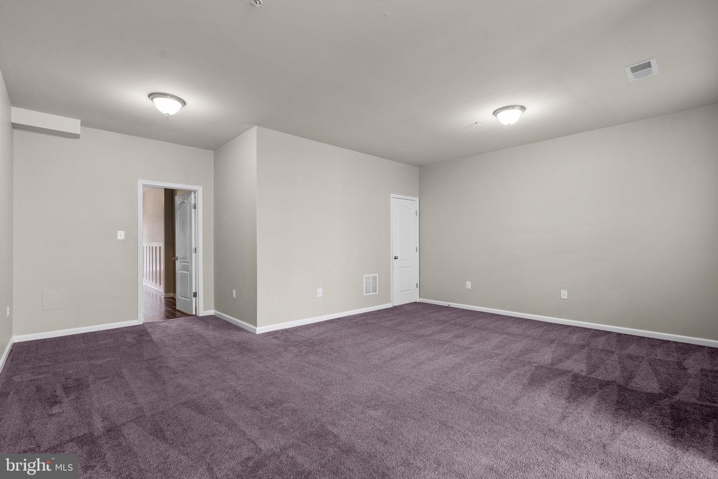 8460 Hedwig Lane photo 33