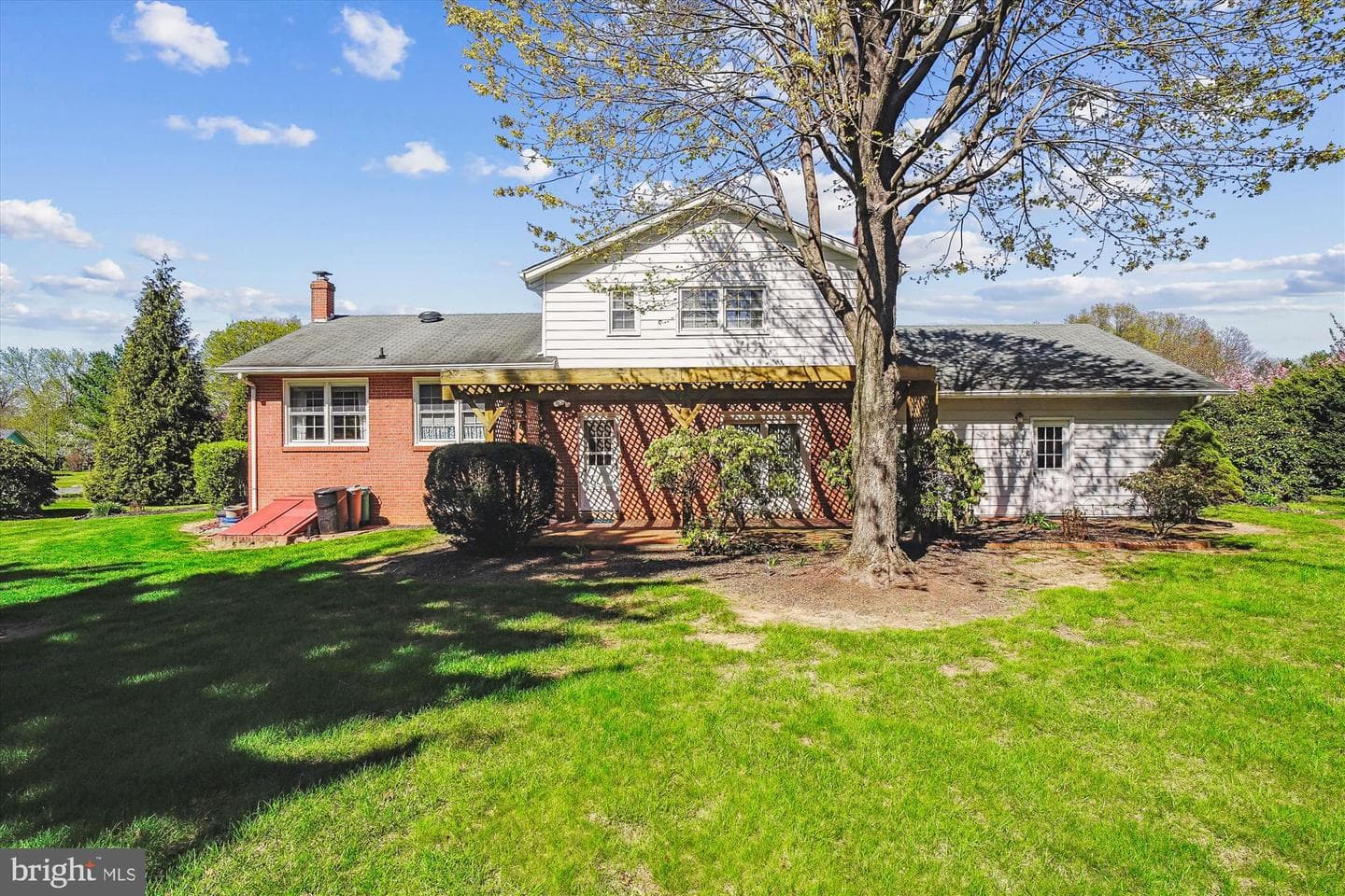 8100 Clearfield Road photo 39