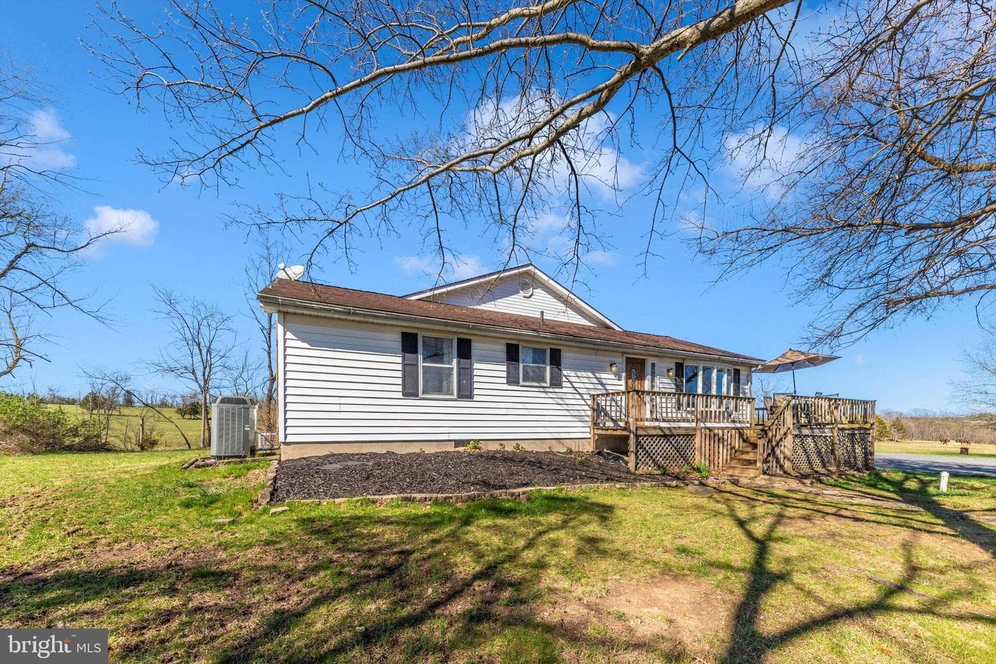 17449 Irishtown Road photo 37